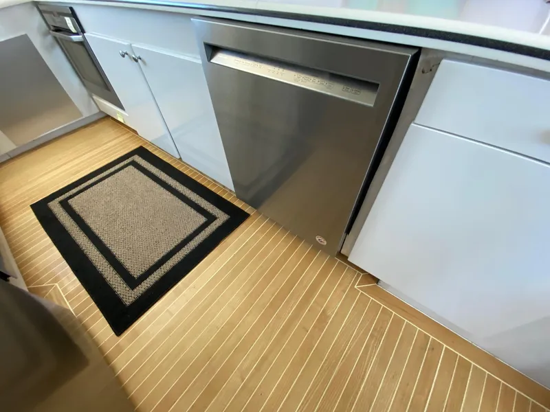New dishwasher