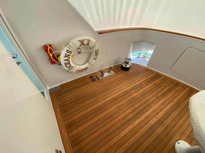 1991 Hatteras 105 Raised Pilothouse