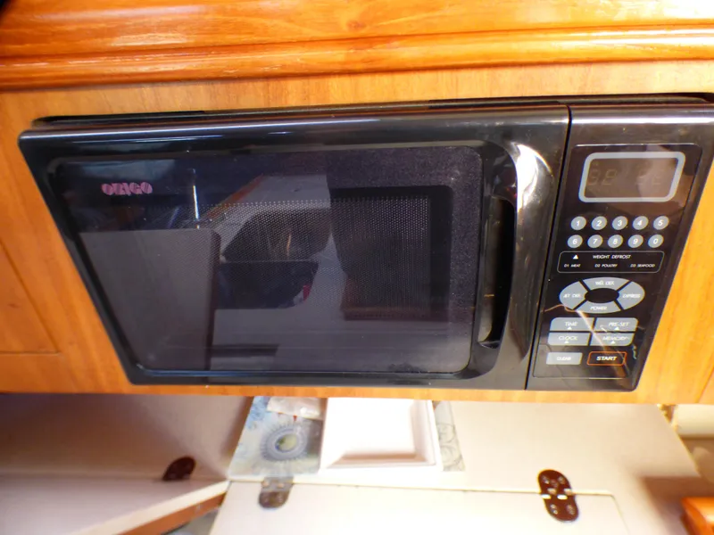 2003 Hunter 356
