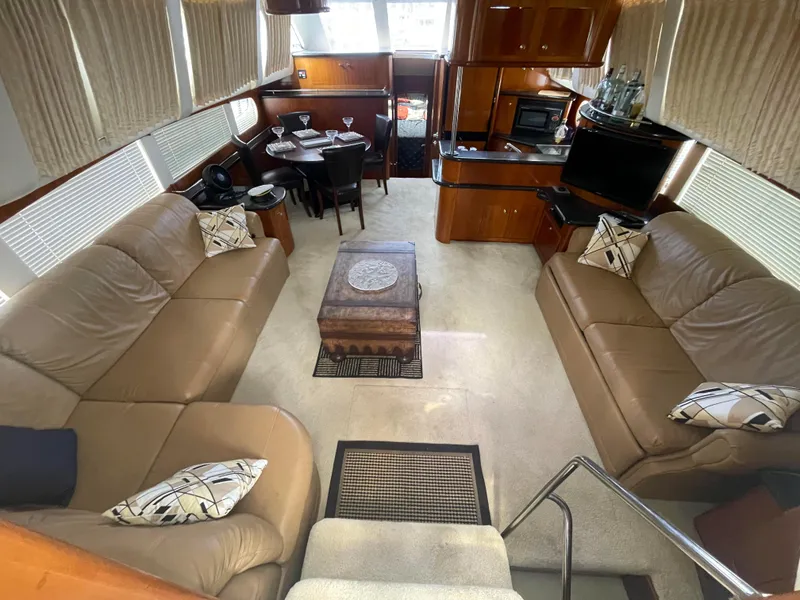 2000 Carver 506 Motor Yacht