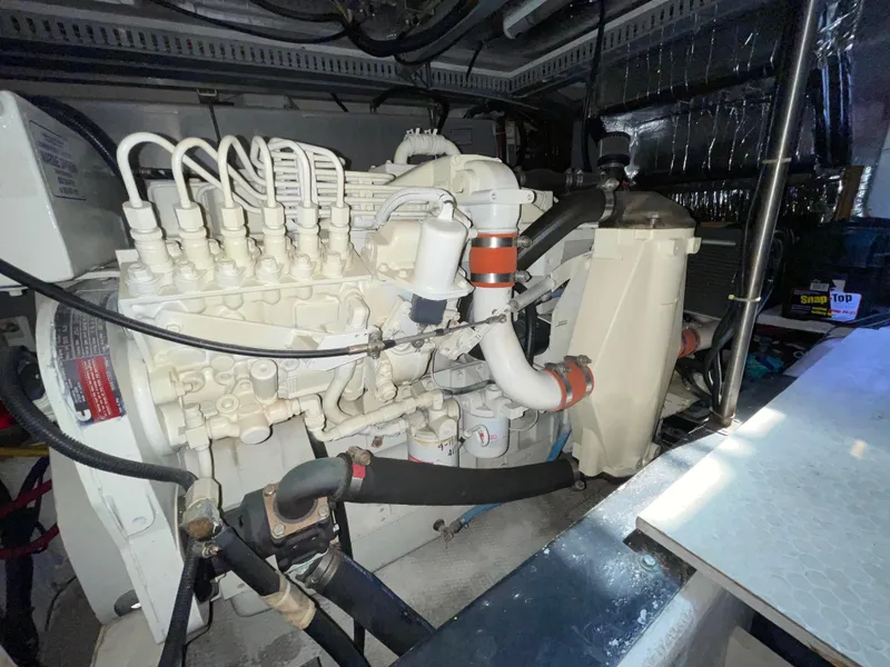 2000 Carver 506 Motor Yacht
