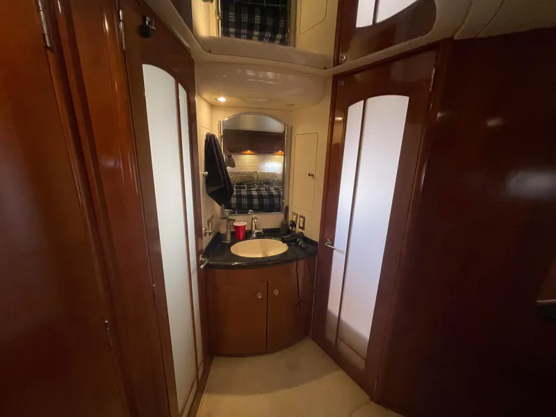 2000 Carver 506 Motor Yacht