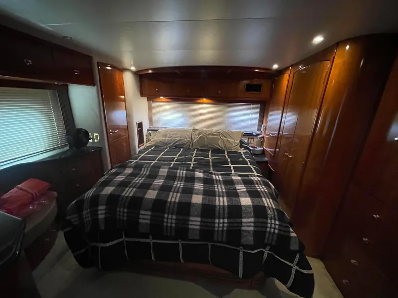 2000 Carver 506 Motor Yacht