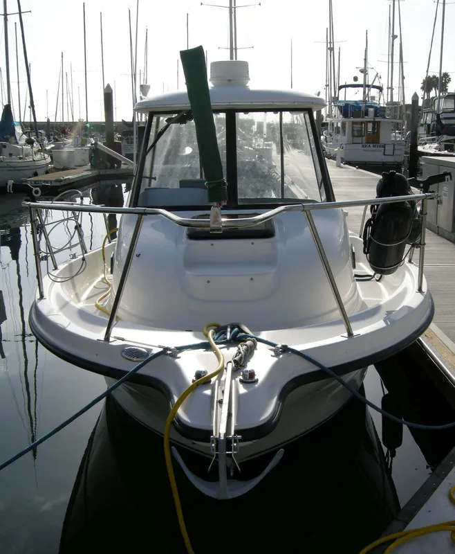 2003 Bayliner 2052 Trophy Walkaround