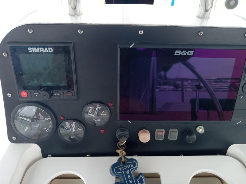 2000 Hunter 460