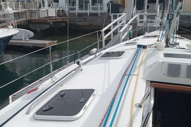 2000 Hunter 460