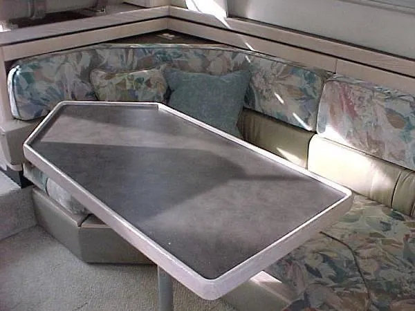 1997 Bayliner 3488 Command Bridge