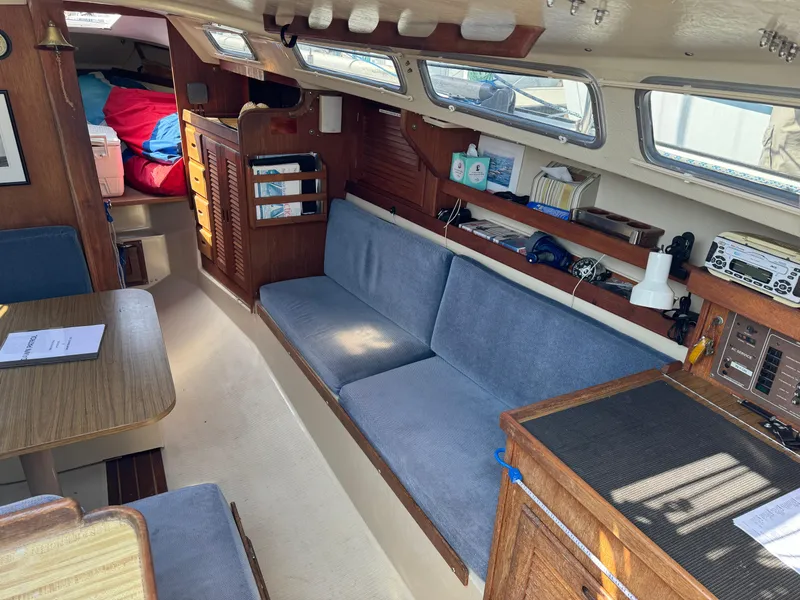 1985 Catalina Sloop