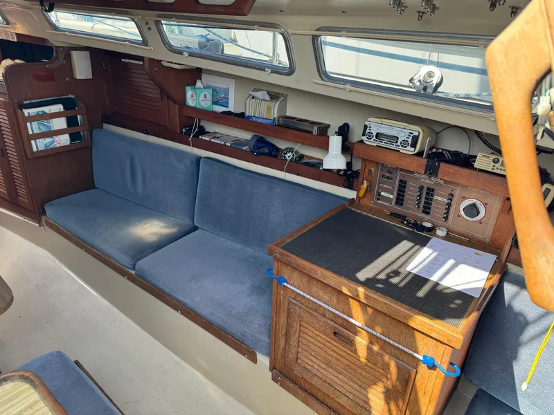 1985 Catalina Sloop