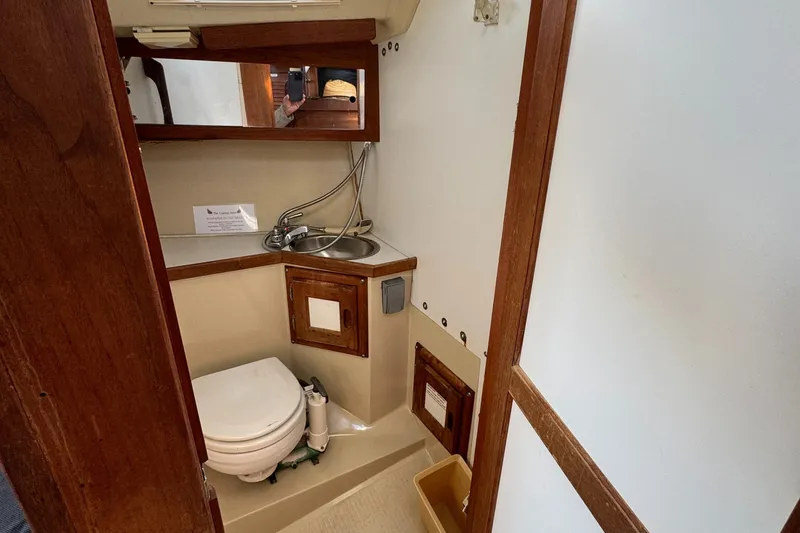 1985 Catalina Sloop