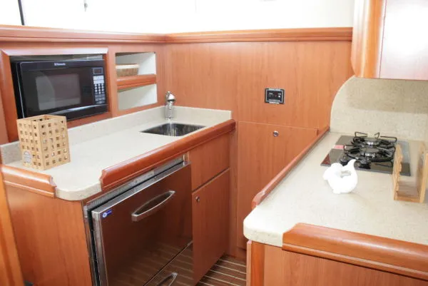 2008 Mainship Trawler