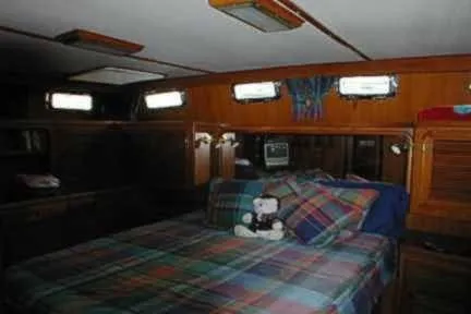 1986 Spindrift Sundeck Motoryacht
