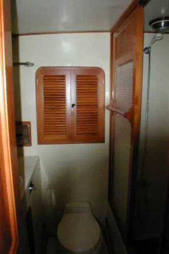 1986 Spindrift Sundeck Motoryacht