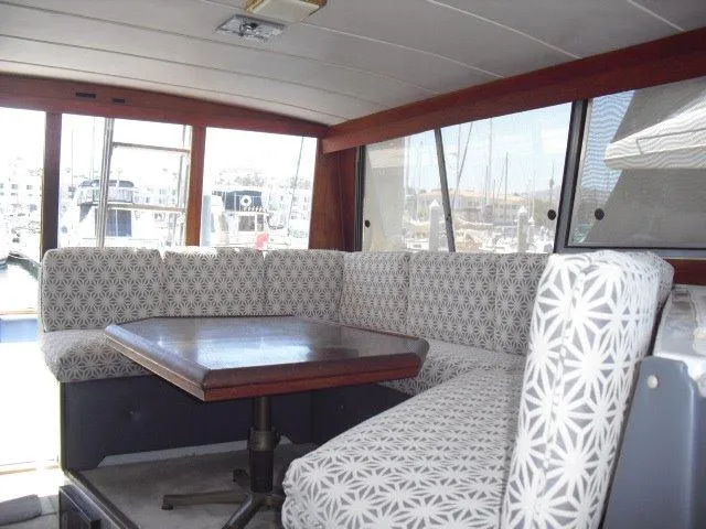 1987 Bayliner 3870 Motoryacht