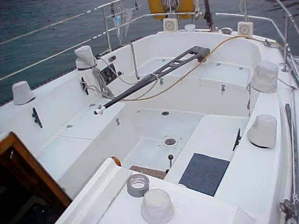 1979 CF 37