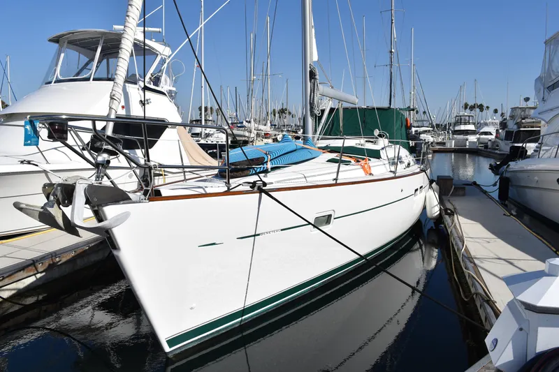 2004 Beneteau 423