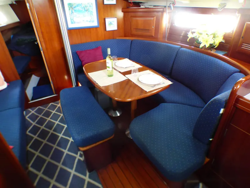 2004 Beneteau 423