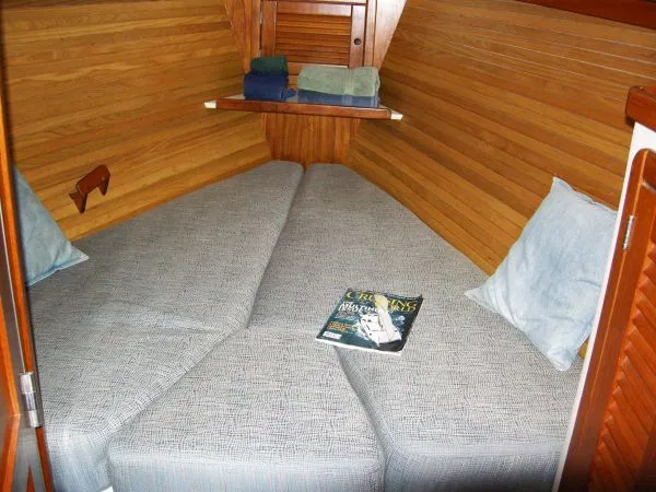 1993 Catalina Morgan Center Cockpit
