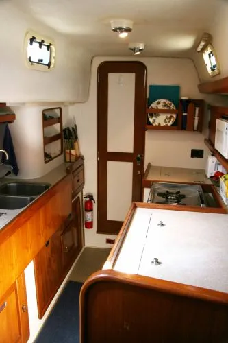 1993 Catalina Morgan Center Cockpit