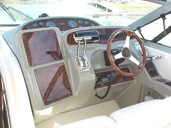1998 Maxum 3700 SCR