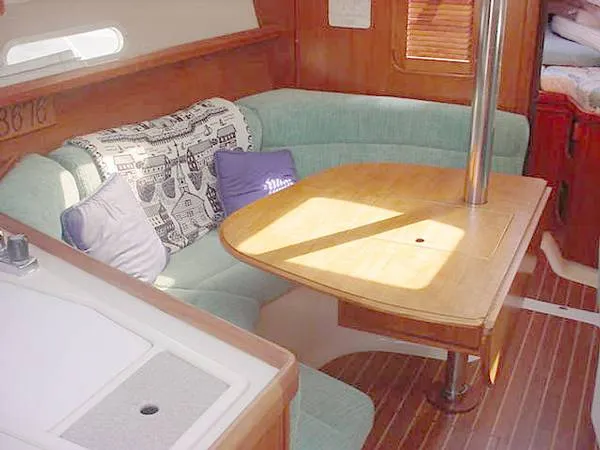 1997 Hunter 336