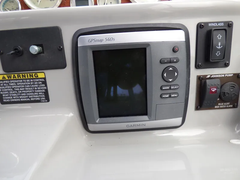 2008 Bayliner 285