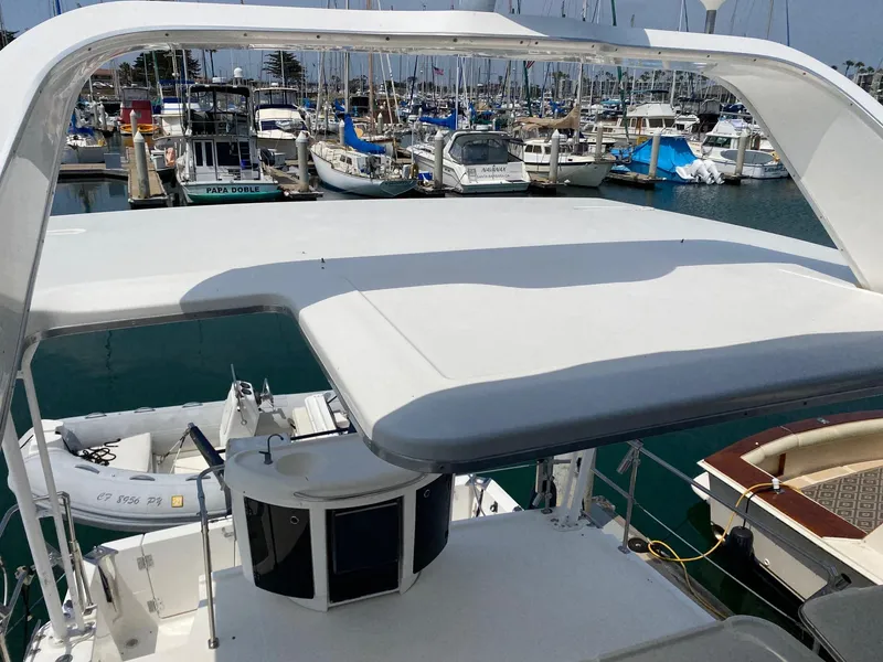 2001 Bayliner 4087 Aft Cabin Motoryacht