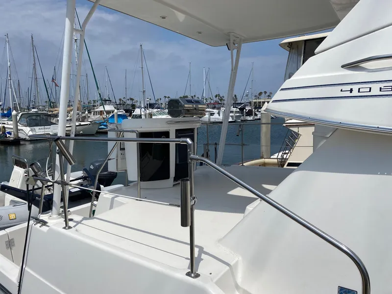 2001 Bayliner 4087 Aft Cabin Motoryacht