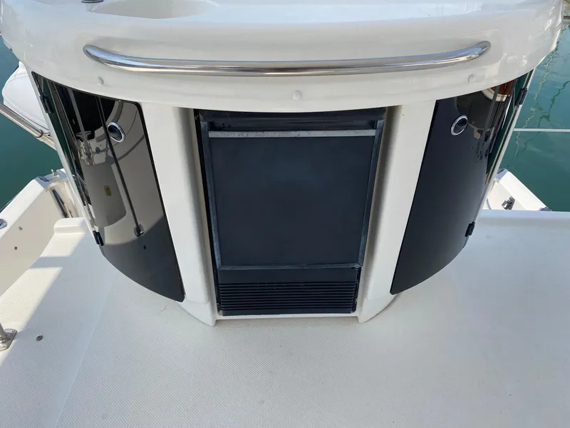 2001 Bayliner 4087 Aft Cabin Motoryacht