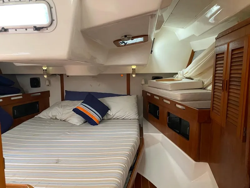 1987 Hunter Legend 40