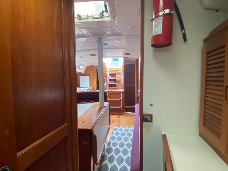 1987 Hunter Legend 40