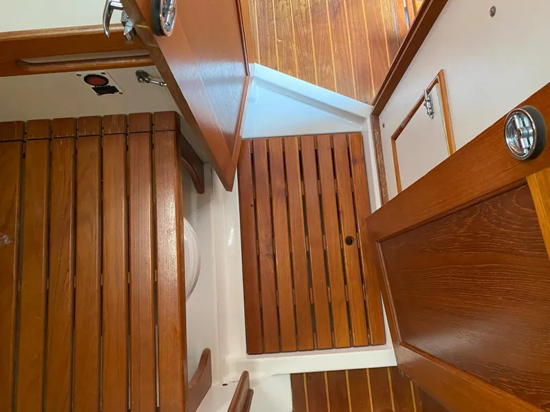 1987 Hunter Legend 40