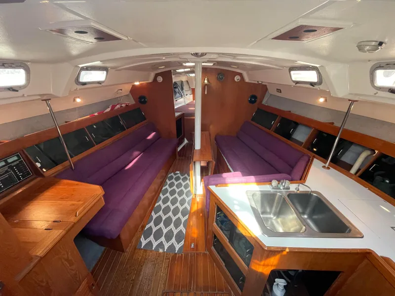 1987 Hunter Legend 40