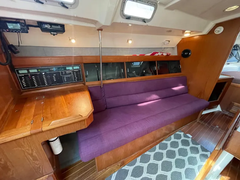1987 Hunter Legend 40