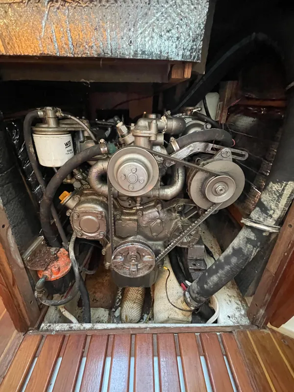 1987 Hunter Legend 40