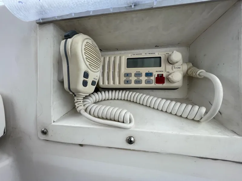 1987 Hylas 42