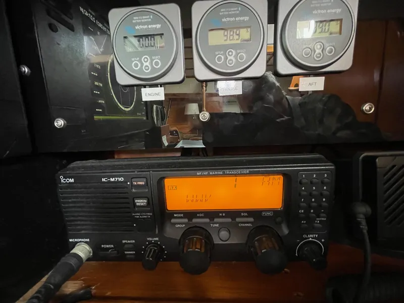 1987 Hylas 42