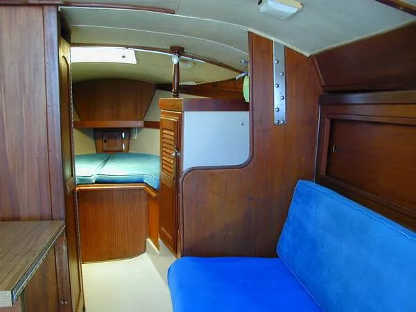 1982 Newport Sloop