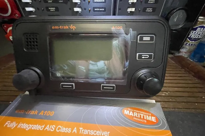 Em-trak A100 AIS Class A transceiver on a Custom Bodega 30, 1977 model.
