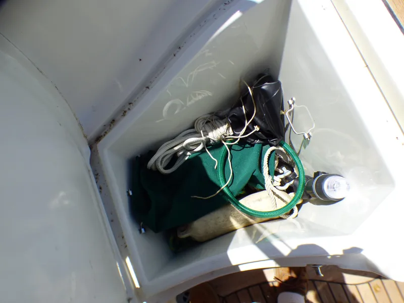 Cockpit storage locker