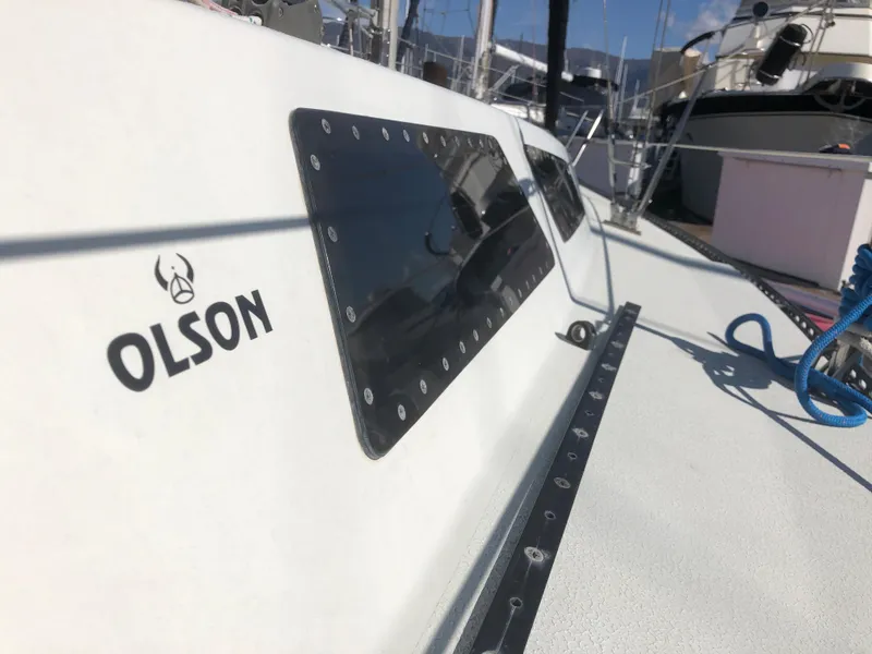 1989 Olson 25