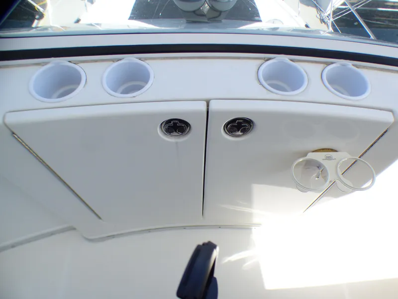 2005 Silverton 38 Convertible