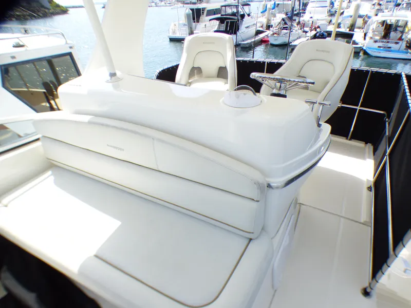 2005 Silverton 38 Convertible