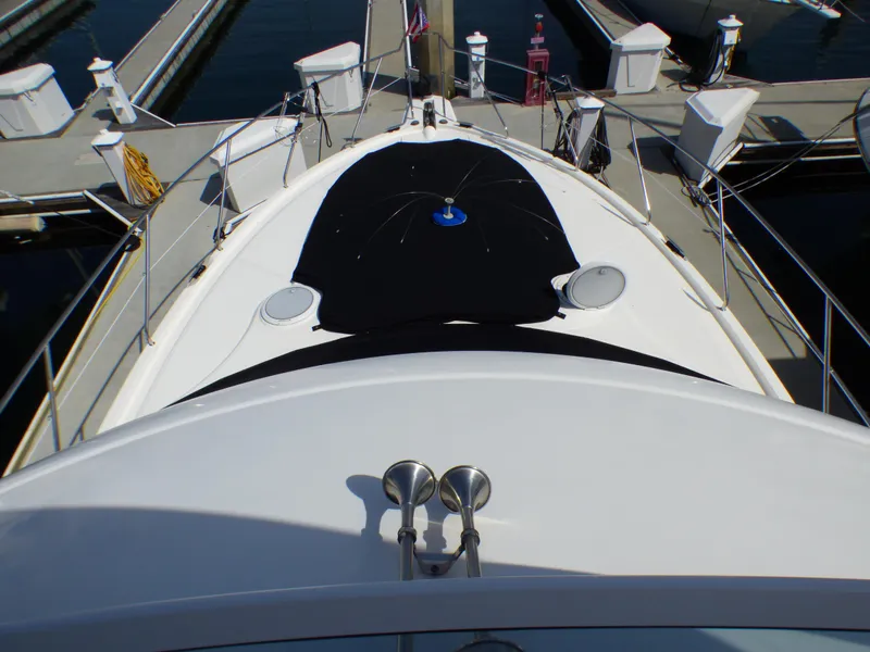 2005 Silverton 38 Convertible