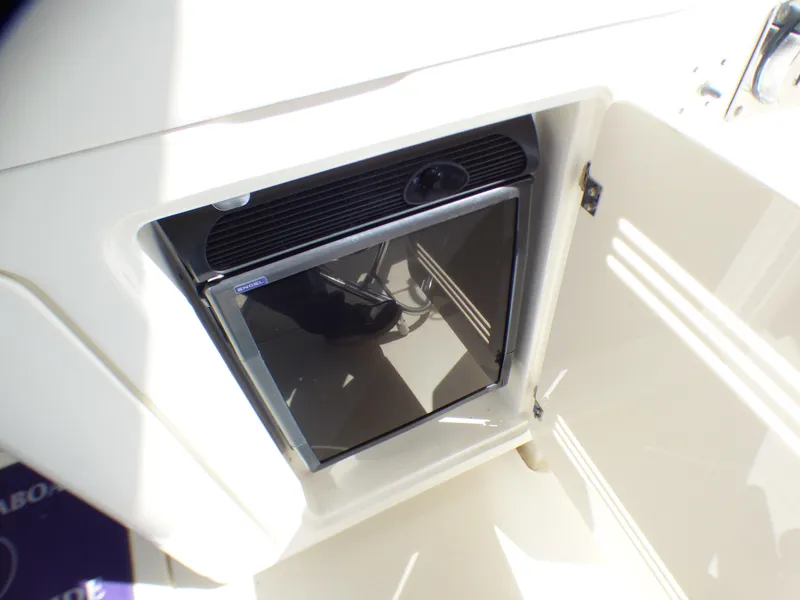 2005 Silverton 38 Convertible