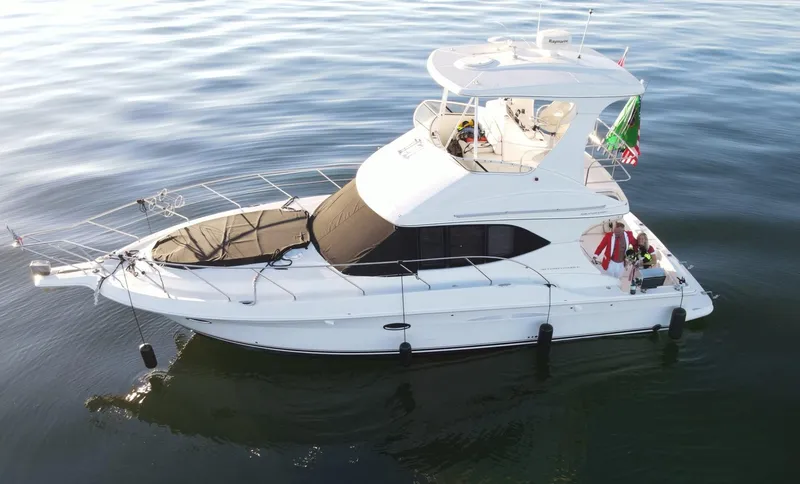 2005 Silverton 38 Convertible