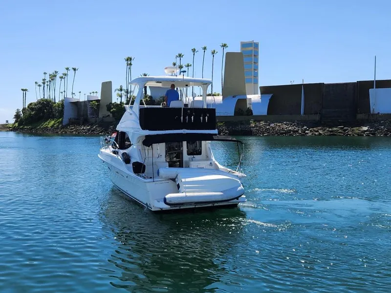 2005 Silverton 38 Convertible