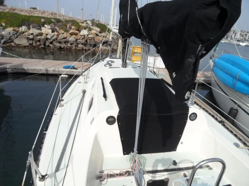 1977 Columbia 8.7