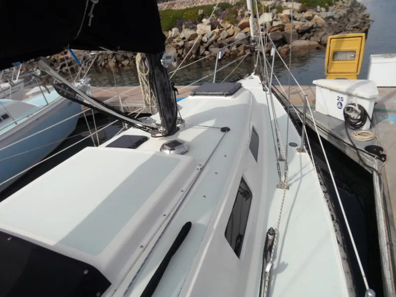 1977 Columbia 8.7