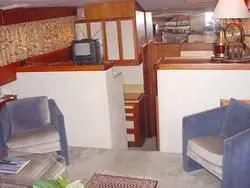 1980 Trojan Aft Cabin Motoryacht